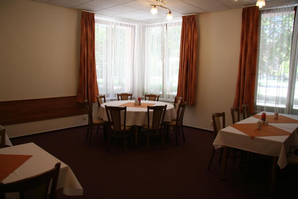 Lazensky Hotel Park Poděbrady Εξωτερικό φωτογραφία